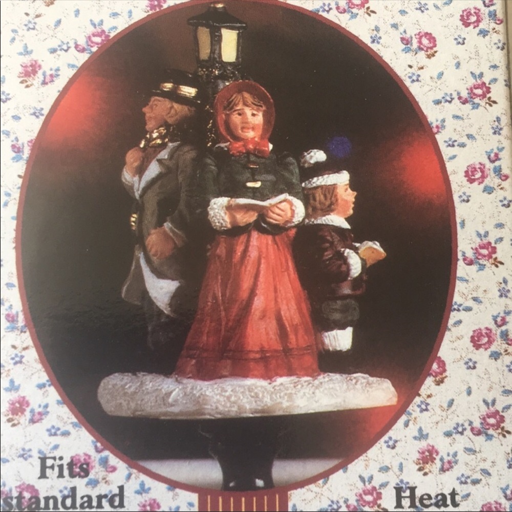 Carolers singing resin Christmas Holliday lamp topper